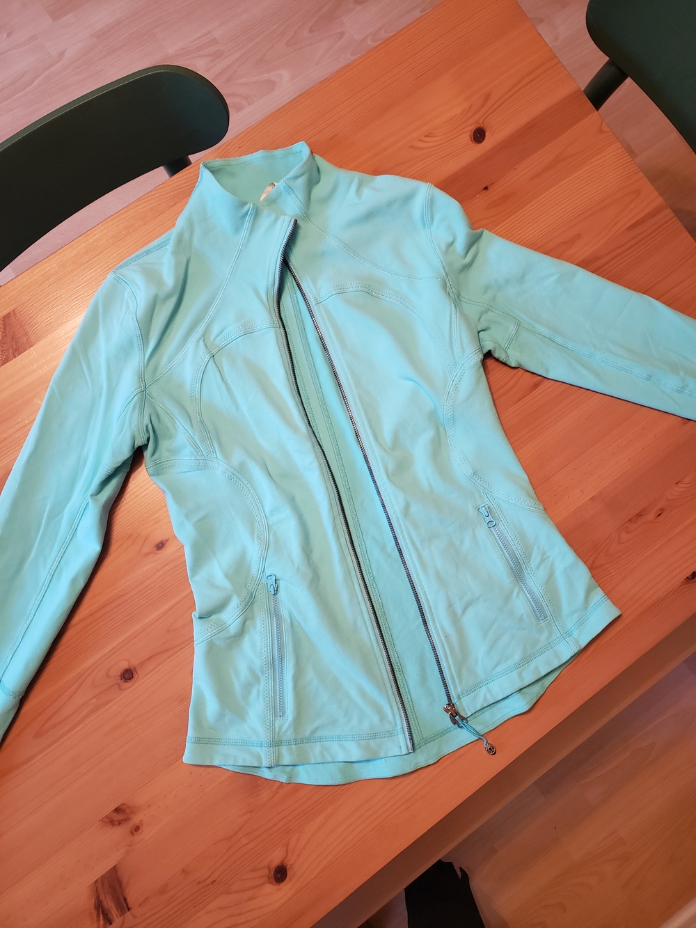 Lululemon Light Turquoise Full-Zip Women's Active Jacket